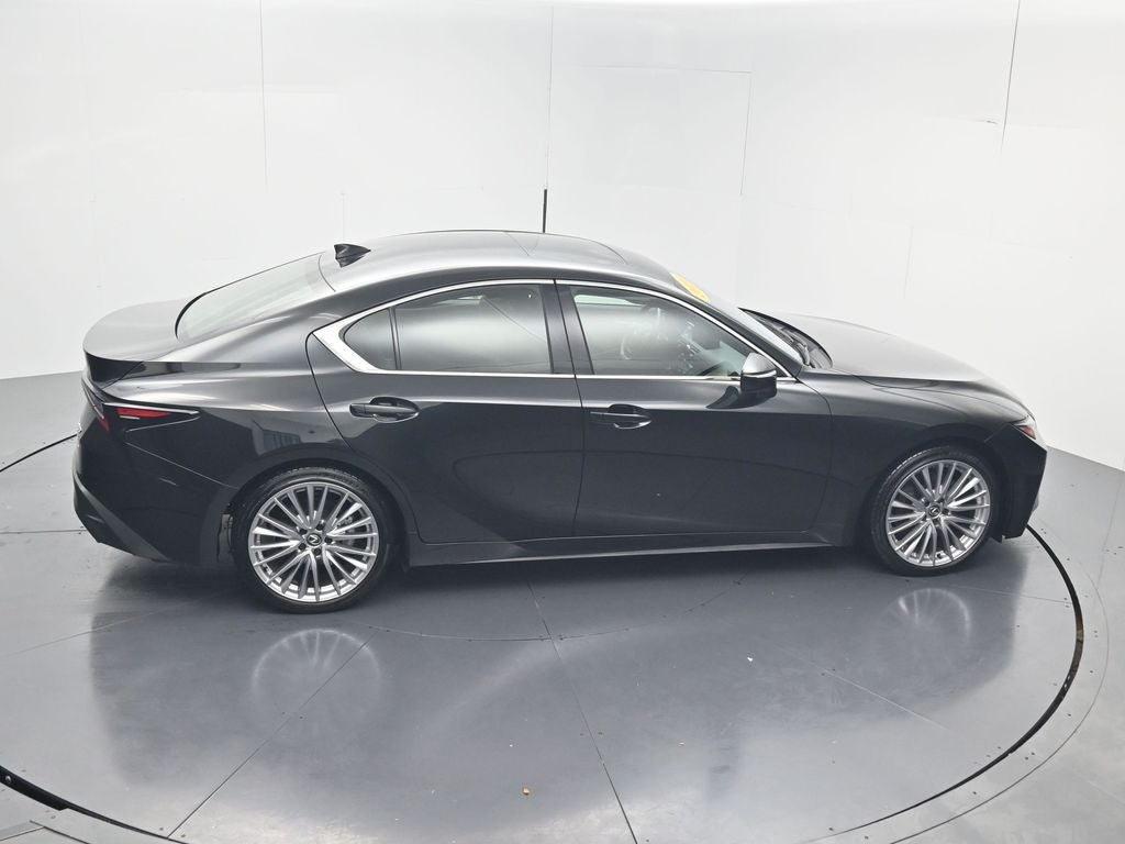 2024 Lexus IS 300
