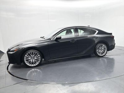 2024 Lexus IS 300
