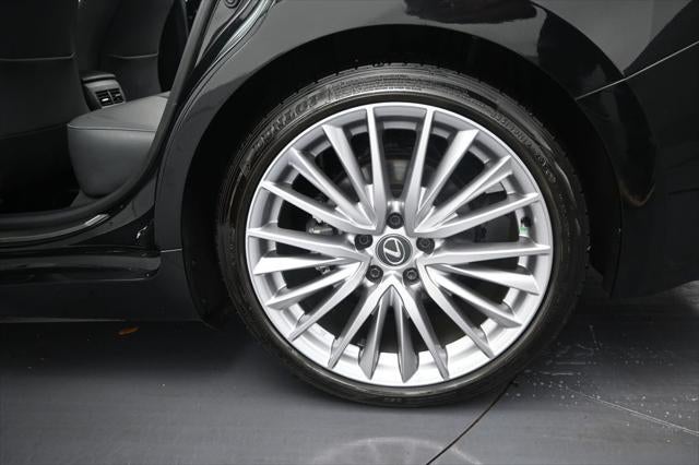 2024 Lexus IS 300
