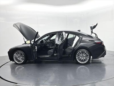 2024 Lexus IS 300