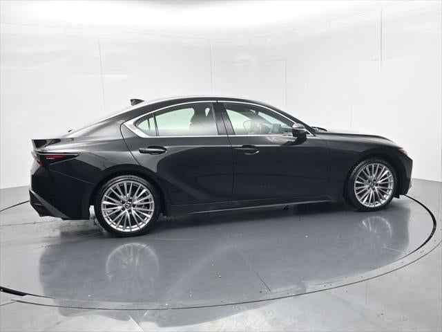 2024 Lexus IS 300