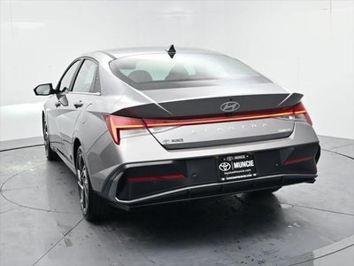 2024 Hyundai Elantra Limited