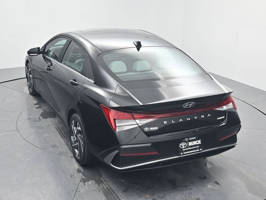 2025 Hyundai Elantra Limited