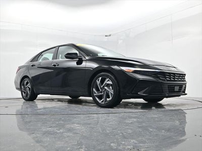 2025 Hyundai Elantra Limited