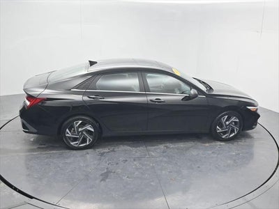 2025 Hyundai Elantra Limited