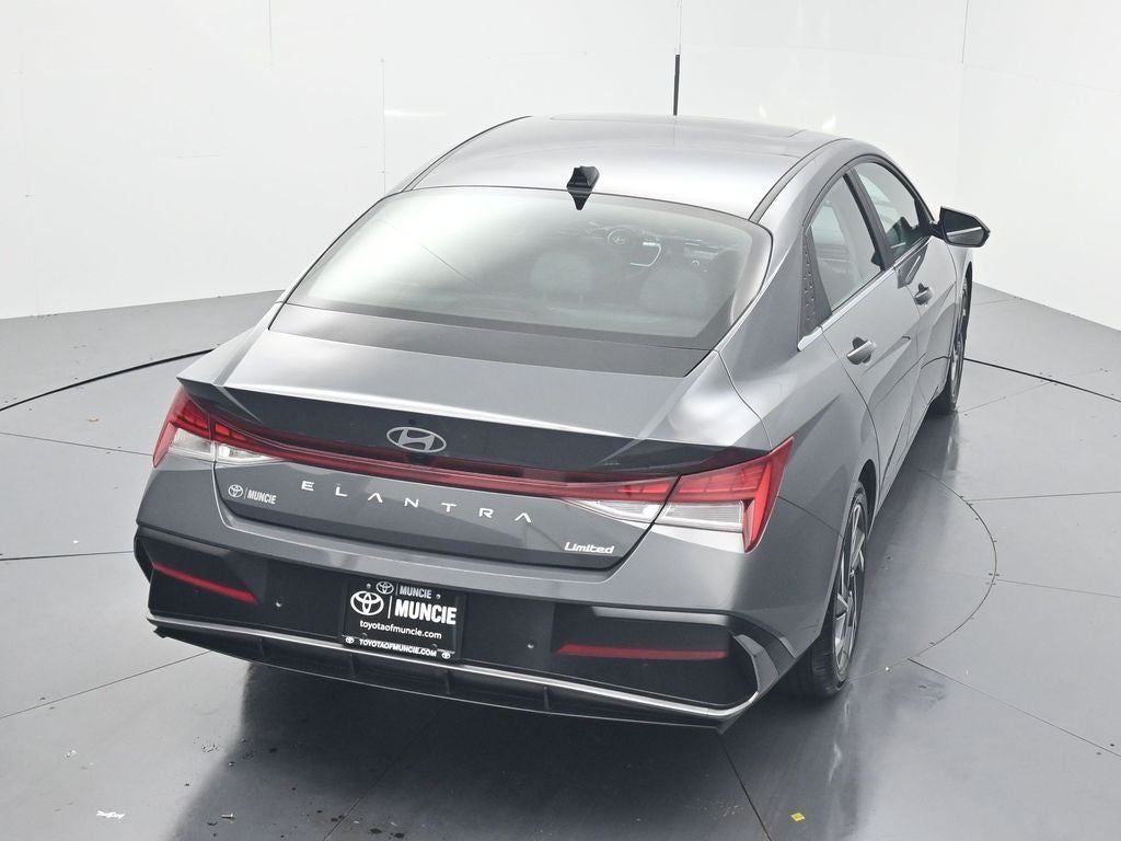2024 Hyundai Elantra Limited