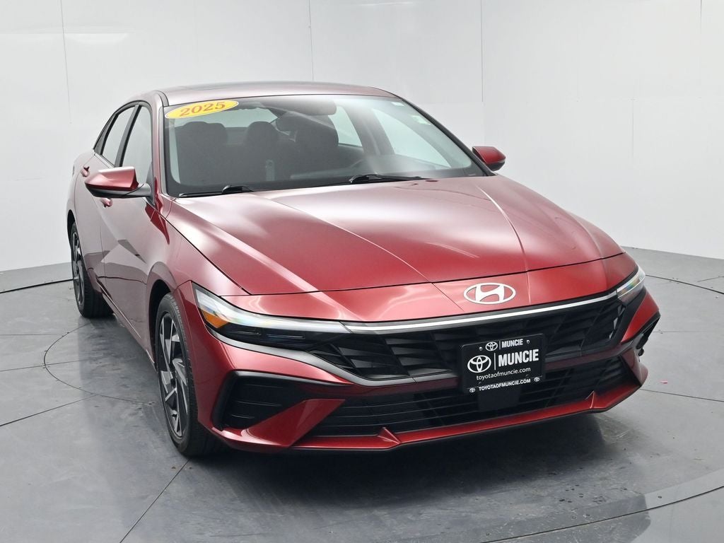 2025 Hyundai Elantra SEL Convenience