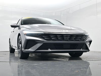 2025 Hyundai Elantra SEL Convenience