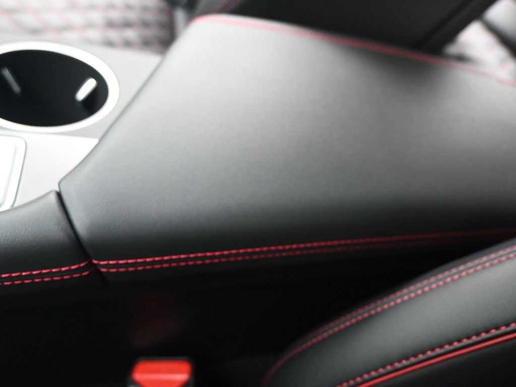 2025 Genesis G70 3.3T Sport Prestige