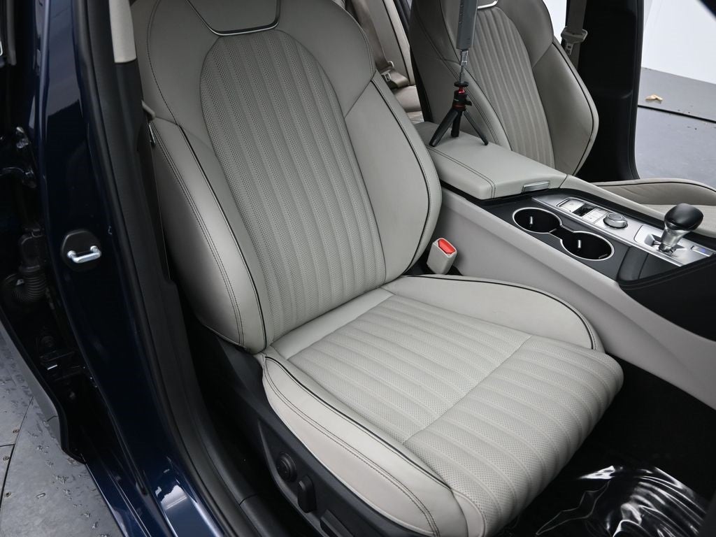 2019 Genesis G70 3.3T Advanced