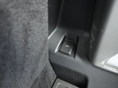 2023 Land Rover Defender 130 X-Dynamic SE