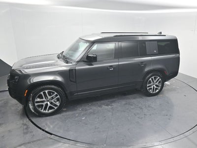 2023 Land Rover Defender 130 X-Dynamic SE
