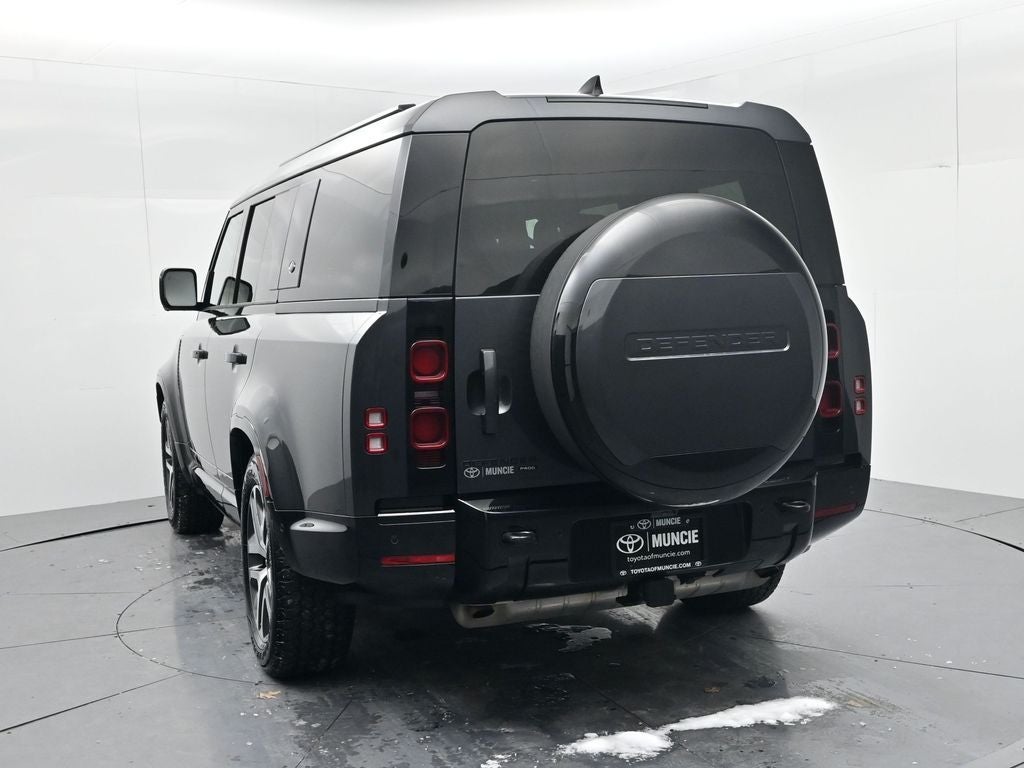 2023 Land Rover Defender 130 X-Dynamic SE