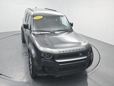 2023 Land Rover Defender 130 X-Dynamic SE