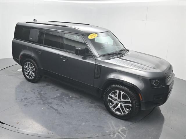 2023 Land Rover Defender 130 X-Dynamic SE