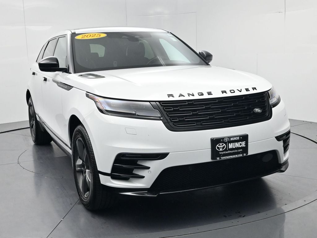 2025 Land Rover Range Rover Velar Dynamic SE