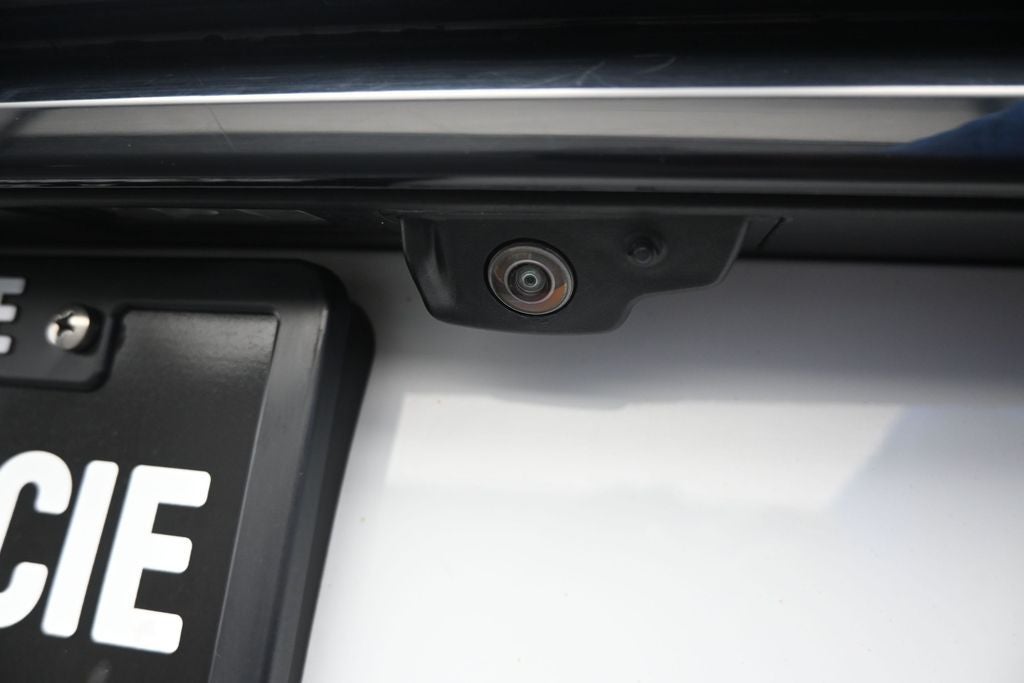 2025 Land Rover Range Rover Velar Dynamic SE