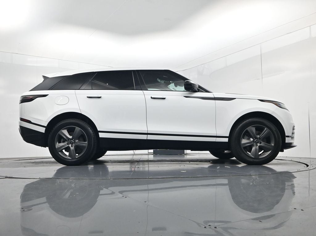 2025 Land Rover Range Rover Velar Dynamic SE