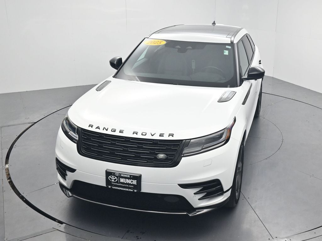 2025 Land Rover Range Rover Velar Dynamic SE