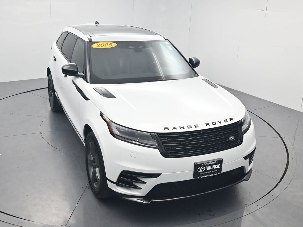 2025 Land Rover Range Rover Velar Dynamic SE