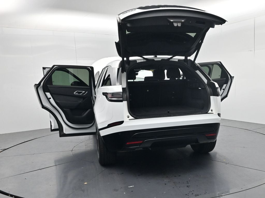 2025 Land Rover Range Rover Velar Dynamic SE