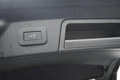 2025 Land Rover Range Rover Velar Dynamic SE