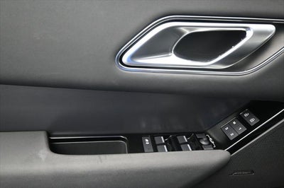 2025 Land Rover Range Rover Velar Dynamic SE