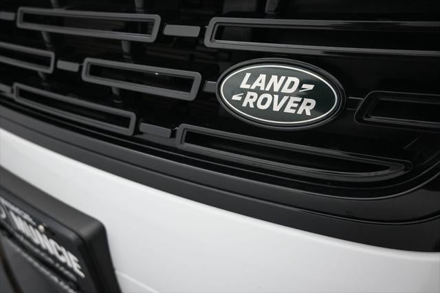 2025 Land Rover Range Rover Velar Dynamic SE