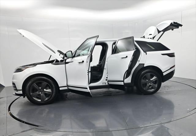 2025 Land Rover Range Rover Velar Dynamic SE