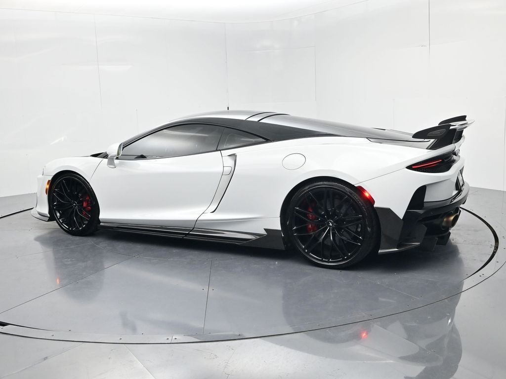 2022 McLaren GT Base