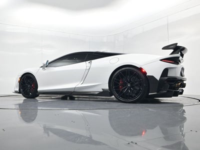 2022 McLaren GT Base