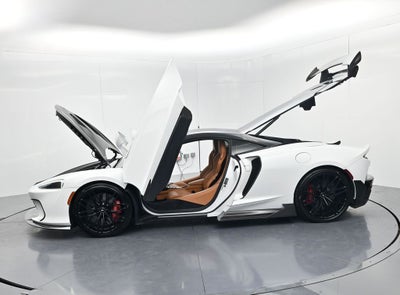 2022 McLaren GT Base