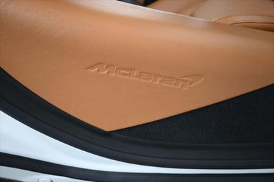 2022 McLaren GT Base