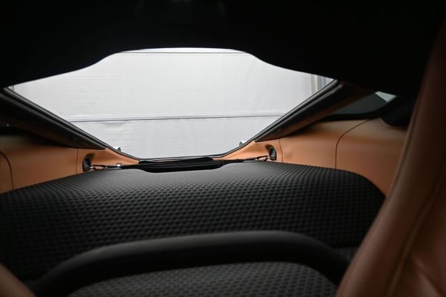 2022 McLaren GT Base