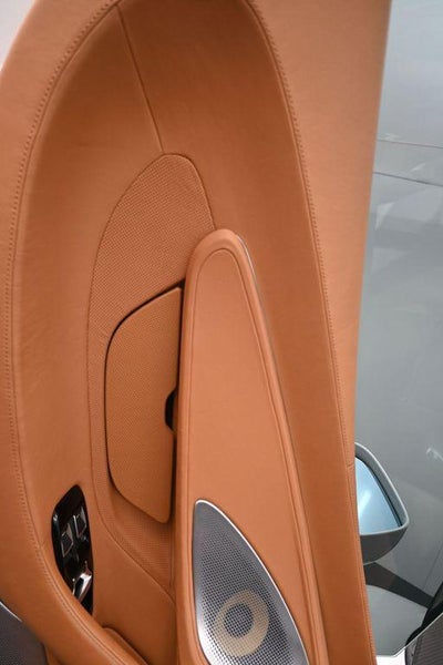 2022 McLaren GT Base
