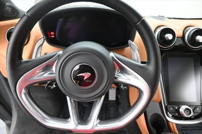 2022 McLaren GT Base