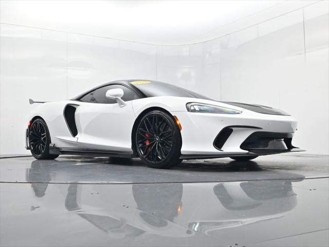 2022 McLaren GT Base