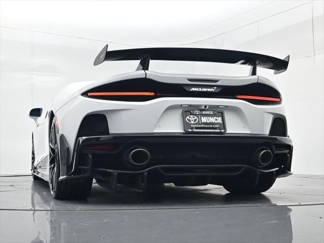 2022 McLaren GT Base