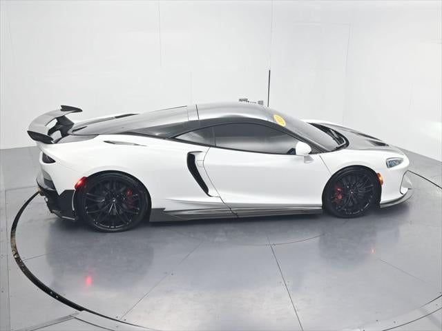 2022 McLaren GT Base