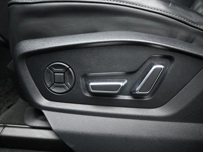 2023 Audi SQ7 Premium Plus quattro