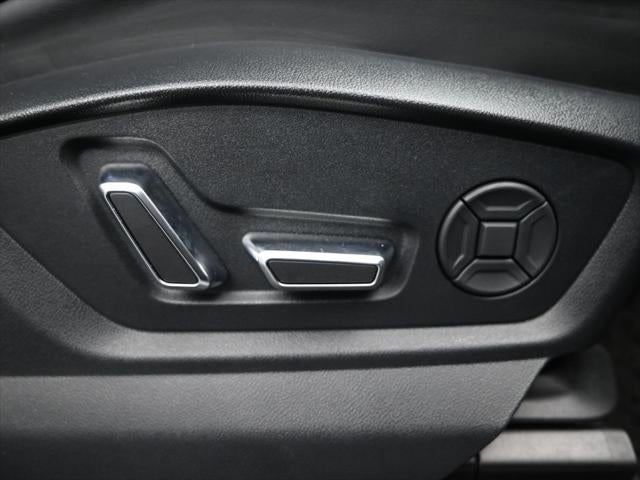 2023 Audi SQ7 Premium Plus quattro