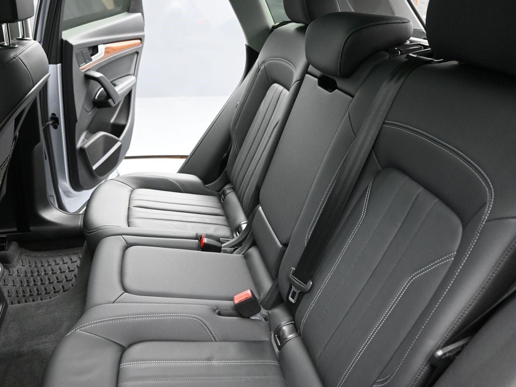 2023 Audi Q5 45 S line Premium Plus quattro