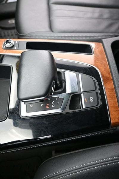 2023 Audi Q5 45 S line Premium Plus quattro