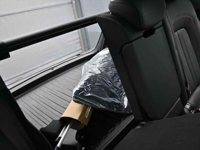 2023 Audi Q5 45 S line Premium Plus quattro