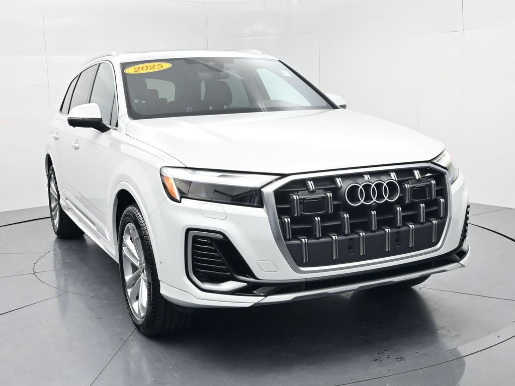 2025 Audi Q7 55 Premium Plus quattro
