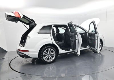 2025 Audi Q7 55 Premium Plus quattro
