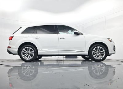 2025 Audi Q7 55 Premium Plus quattro