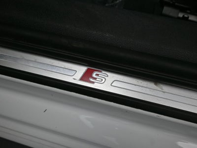 2023 Audi A4 45 S line Premium Plus quattro