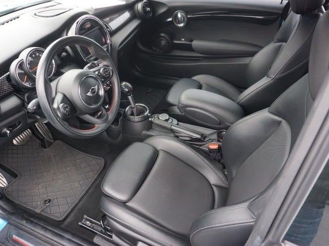 2016 MINI Cooper S Base