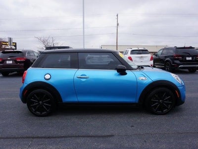 2016 MINI Cooper S Base